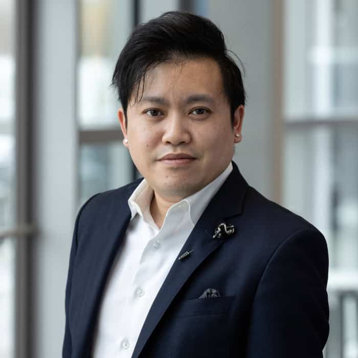 Calvin Tsang Business Manager
